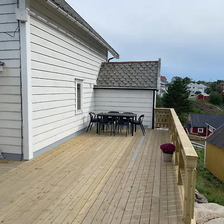 Drenghaugen - House With Fabulous Sea And Mountain View * 레이네