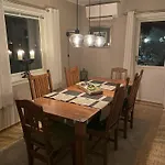Dom wakacyjny Drenghaugen - House With Fabulous Sea And Mountain View