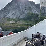 Drenghaugen - House With Fabulous Sea And Mountain View Dom wakacyjny Reine